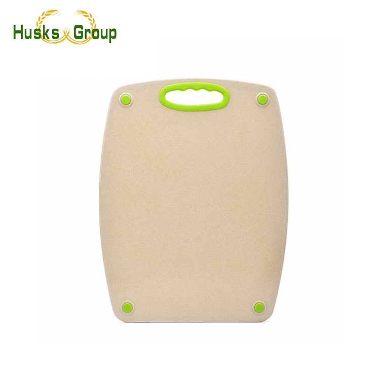 Husks Group Array image100